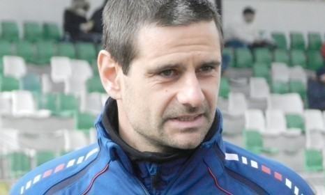 Помощник-треньорът на „Черно море“ тръгва утре за курс в УЕФА. | Novinite.EU