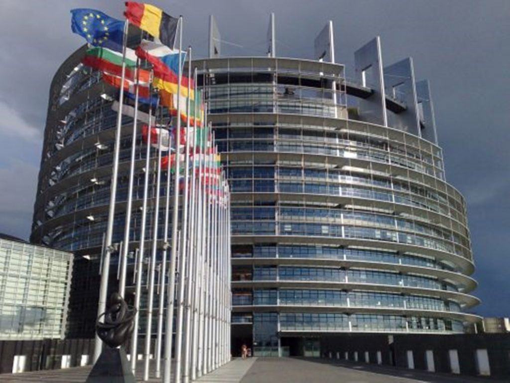 Официално от Брюксел: Няма спрени пари за България! | Novinite.EU