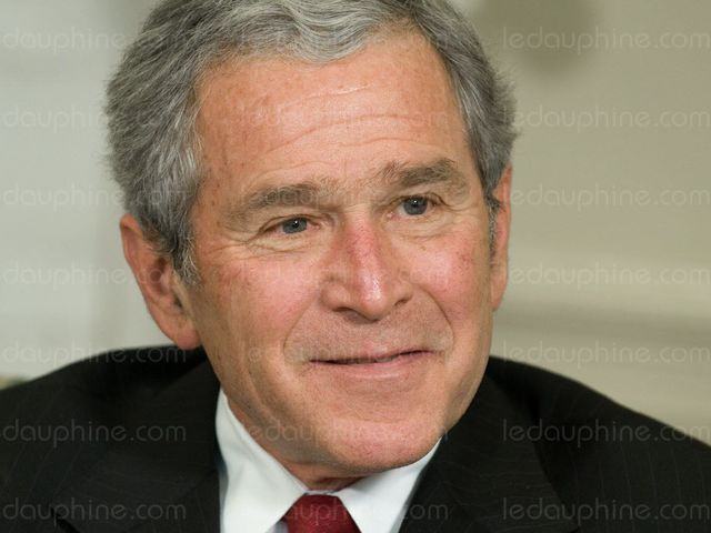 Джордж Буш-младший, 43-ий президент США (2001 - 2009)