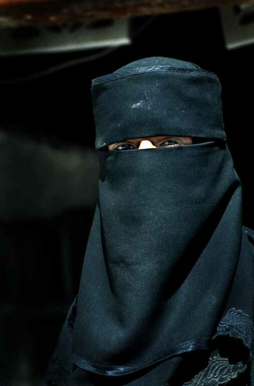 Muslim_woman_in_Yemen