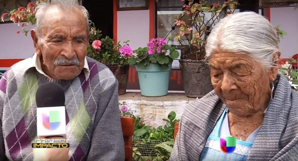 81 години брак, 110 внука и все още се обичат като тийнейджъри! (Снимки)
